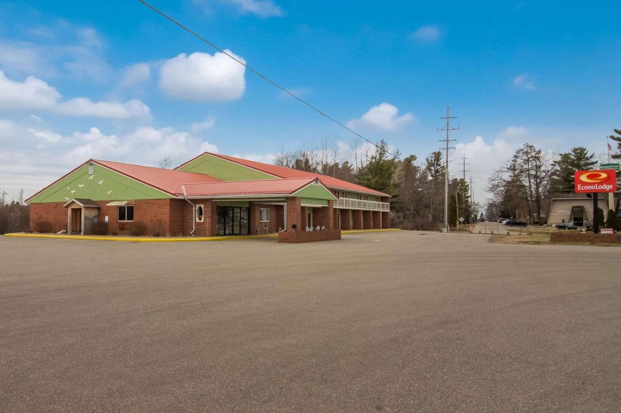 Econo Lodge Cadillac By Choice Exterior foto